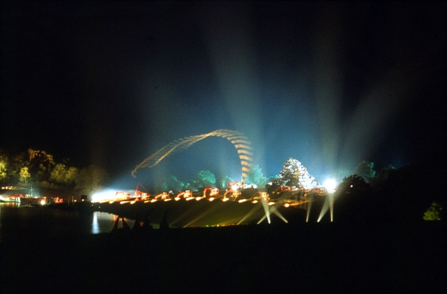 Baudelaire enflamme la nuit