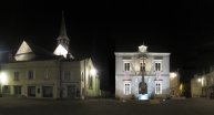 Fontevraud l'Abbaye : le bourg